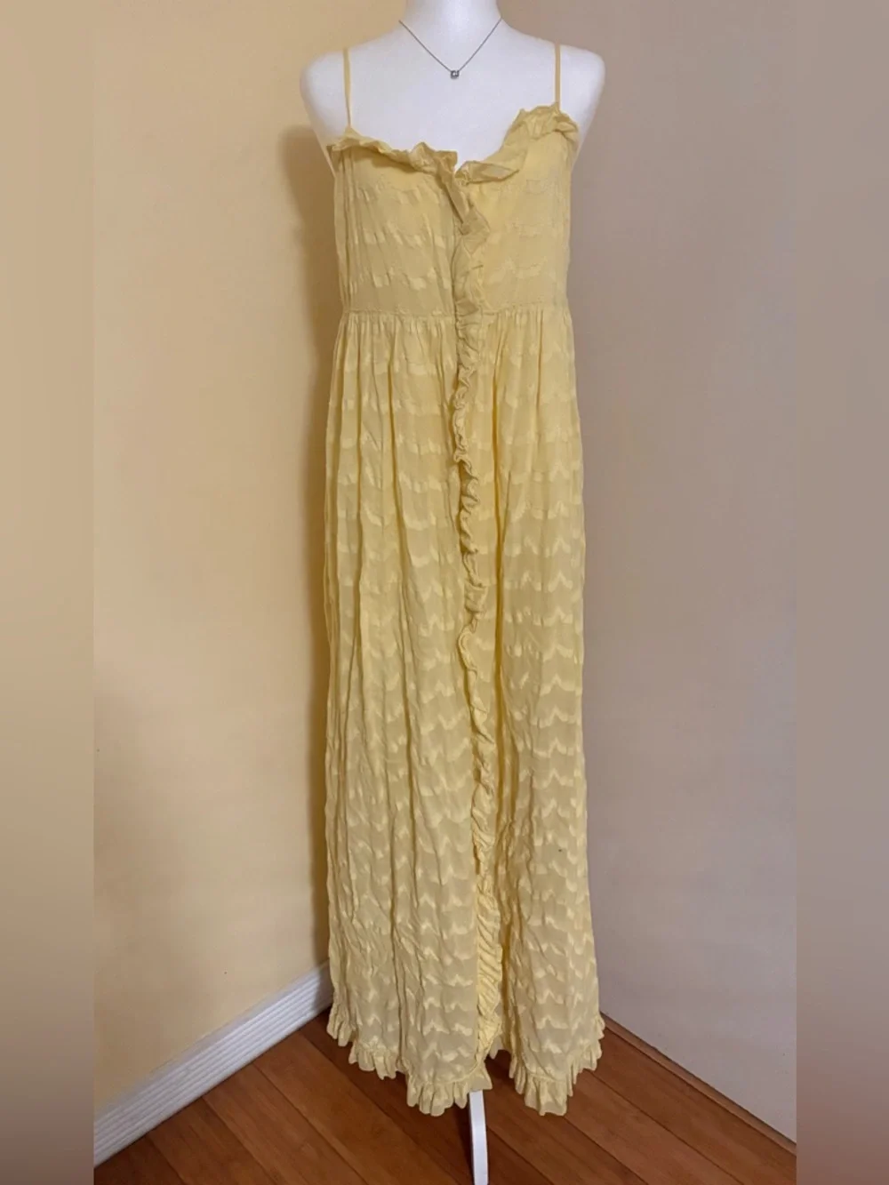 Juicy Couture Soft Yellow Ruffle-Trim Maxi Dress Sz 8 - Picture 1 of 7